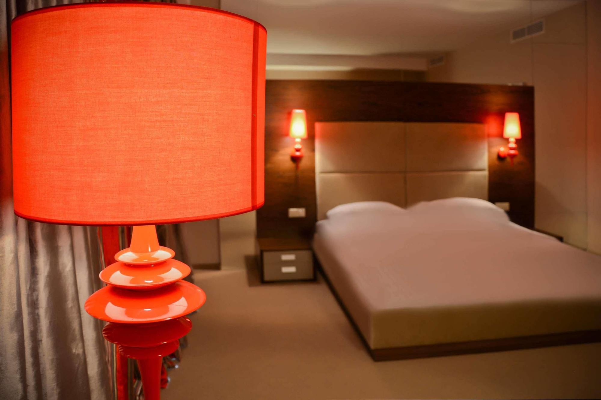 Ovis Hotel Kharkiv Chambre photo